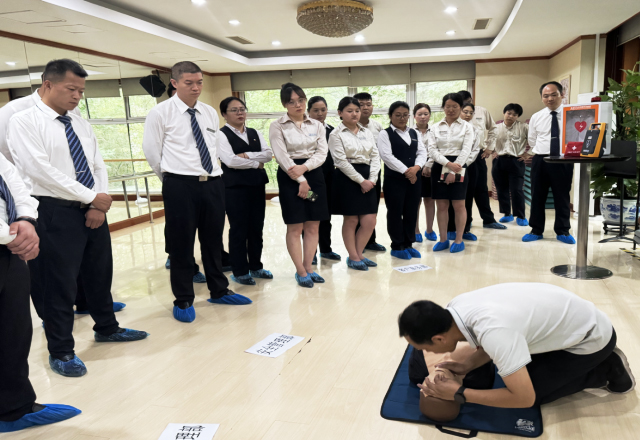AED進駐泛海社區(qū)，讓守護“救”在身邊